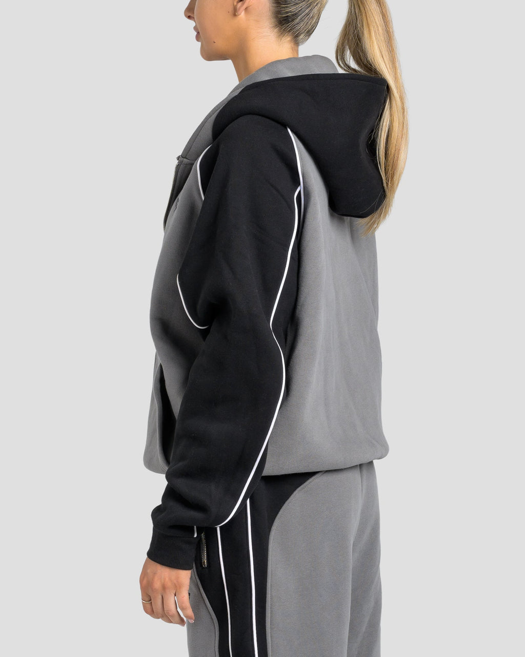 SUPERIOR ZIP JACKET - BLACK/GREY