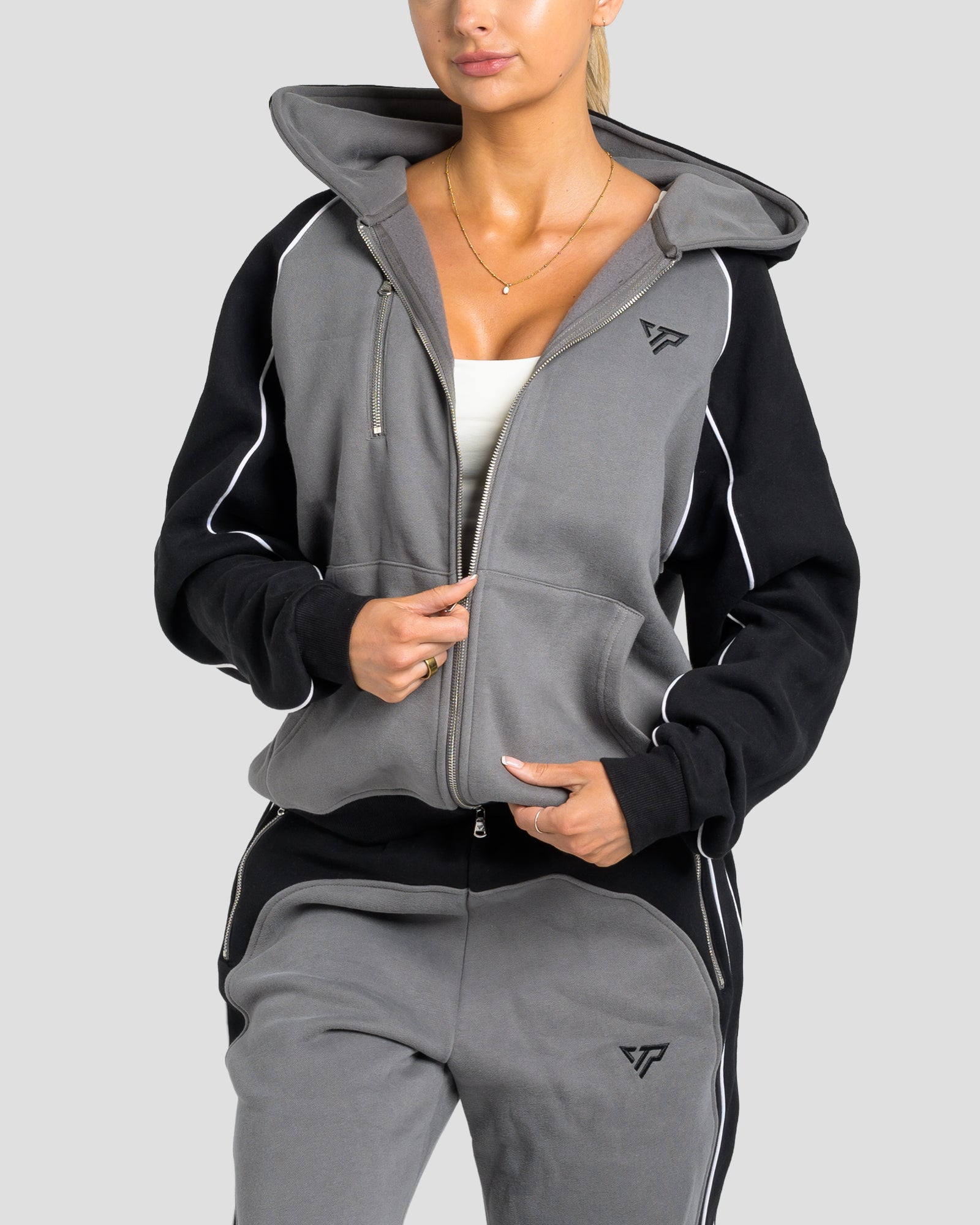 SUPERIOR ZIP JACKET - BLACK/GREY