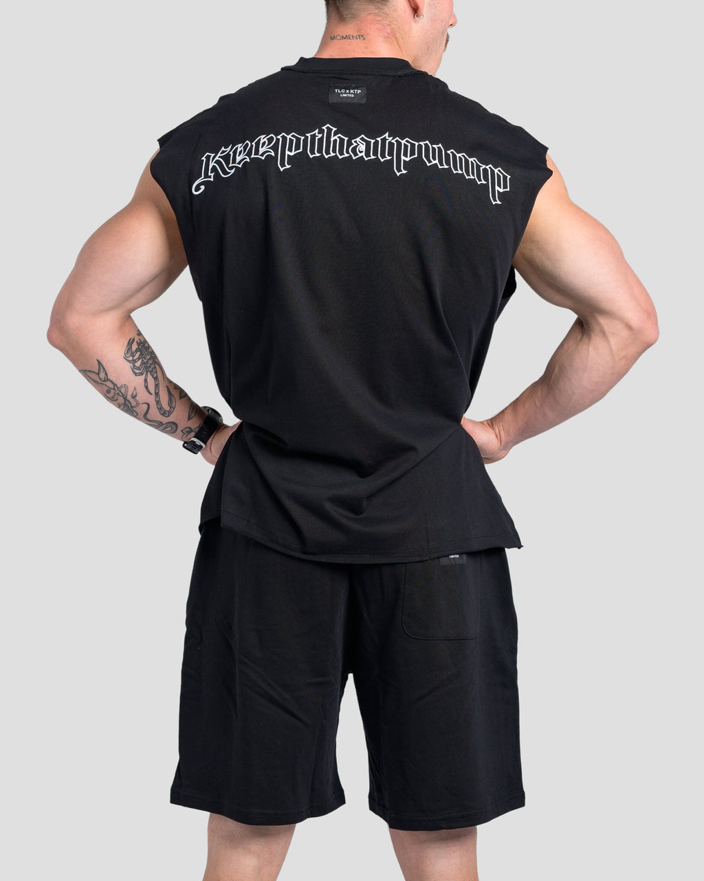 TONINO CROPPED TANK - BLACK