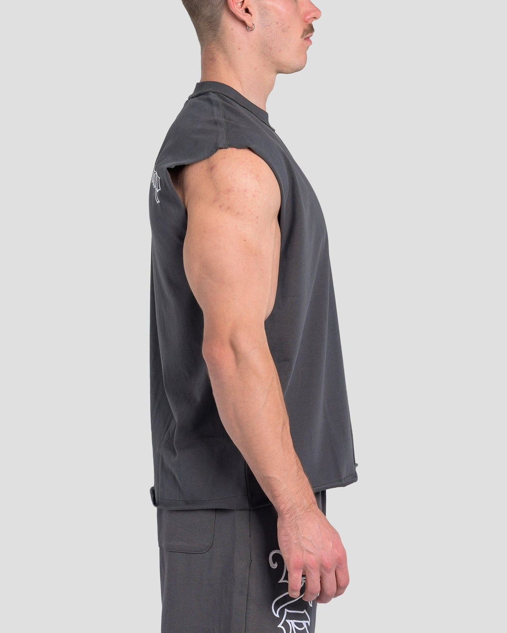 TONINO CROPPED TANK - CHARCOAL