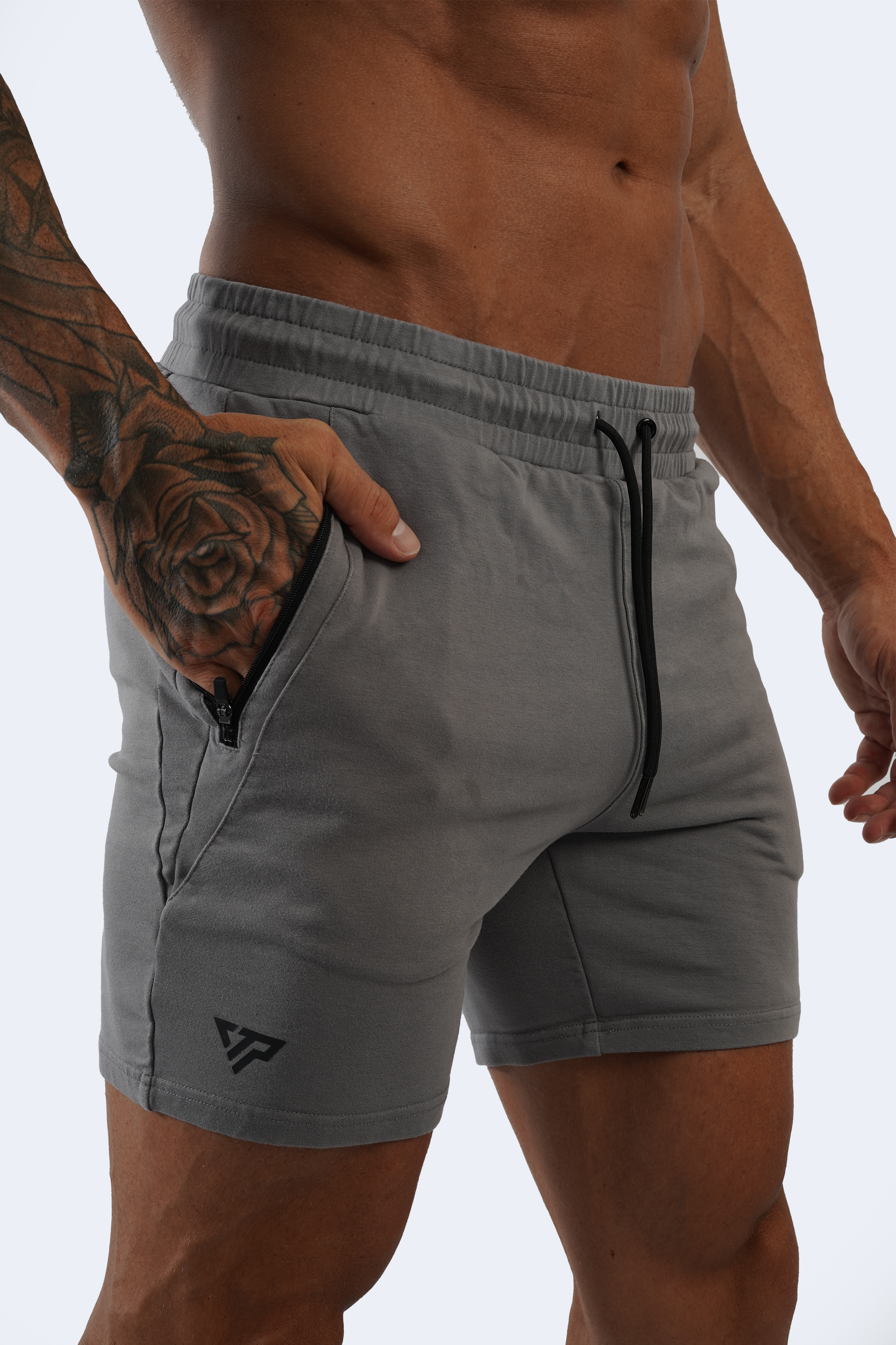 ESSENTIAL SHORTS 2.0 - CHARCOAL