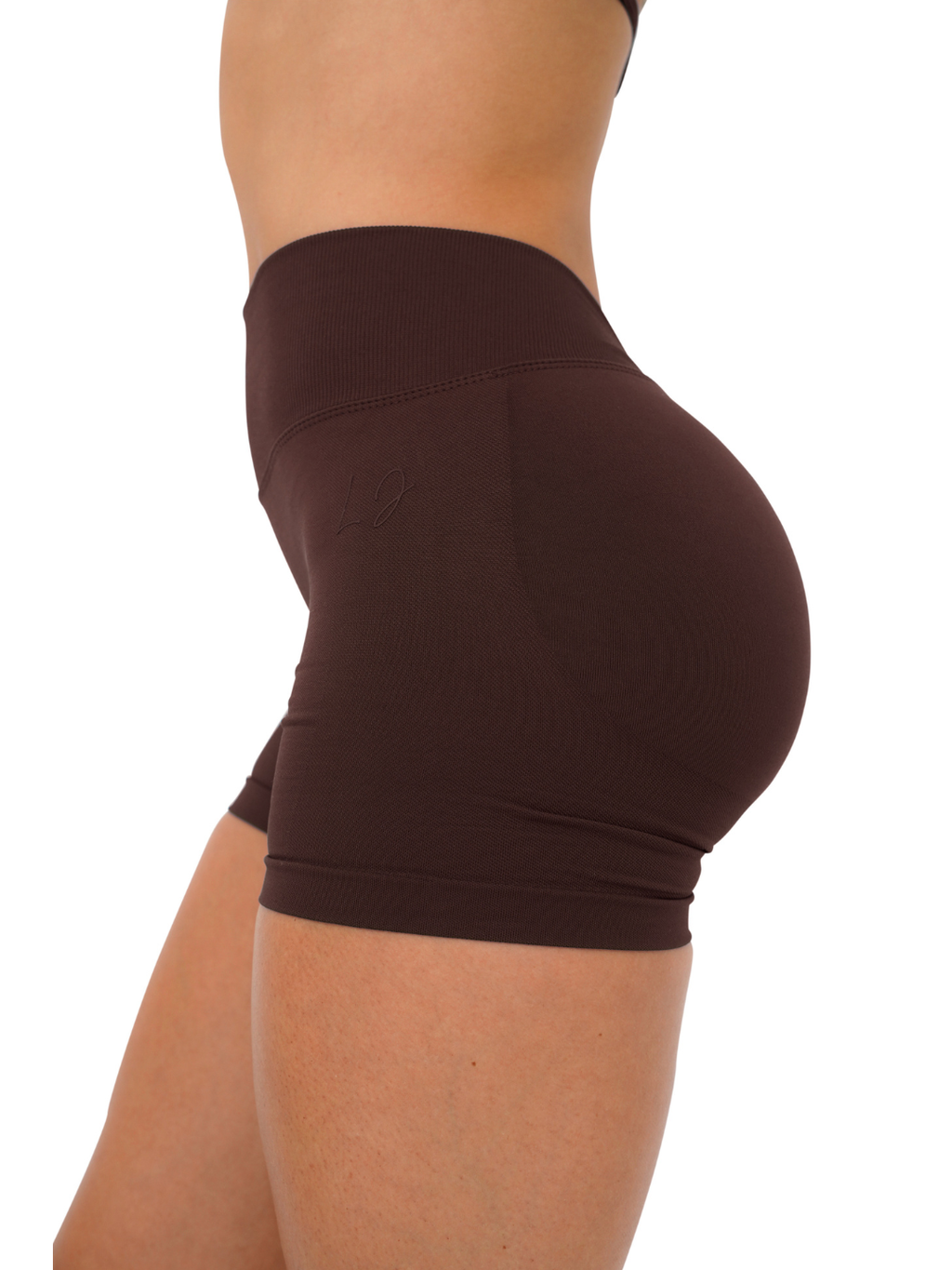 LJ V-BACK SCRUNCH SHORTS - ESPRESSO